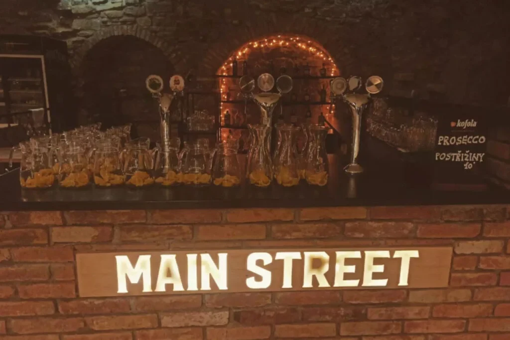 mainstreet_galeria_01